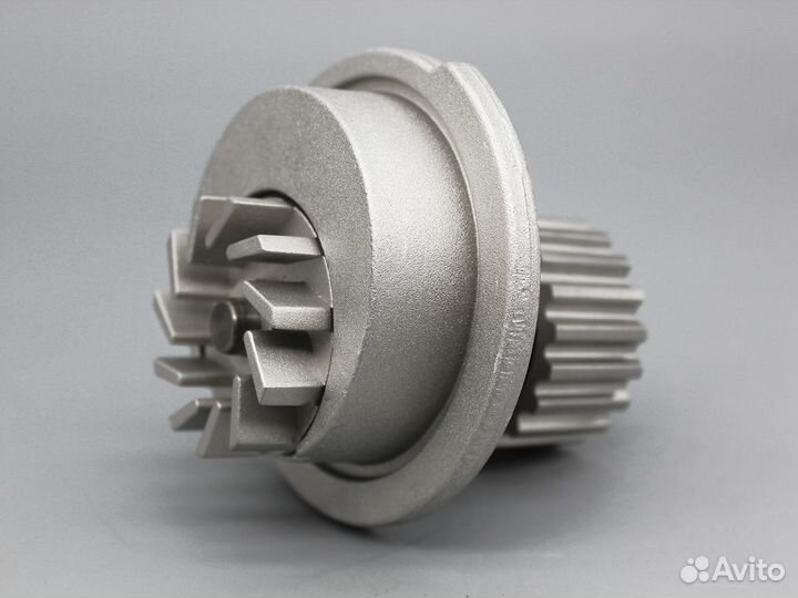 Водяной насос (помпа) GM Chevrolet Daewoo 96352650