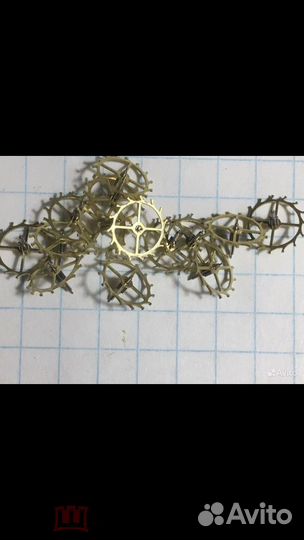 Ось баланса часы Кировские, 2 часовой. маяк, Агат