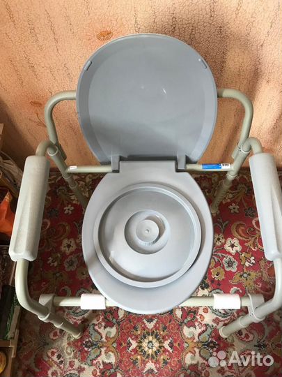 Кресло туалет