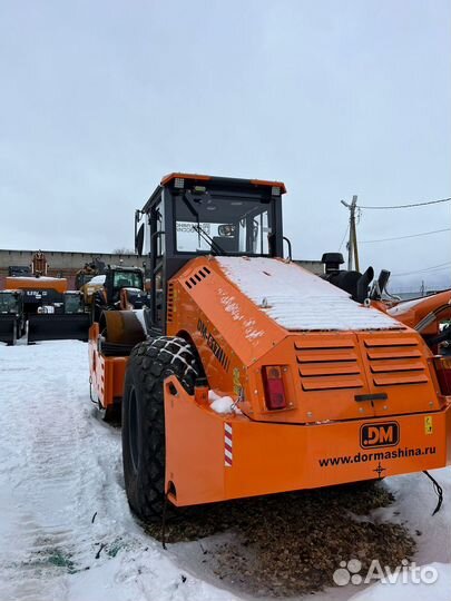 Дорожный каток Завод Дорожных Машин DM-617, 2023