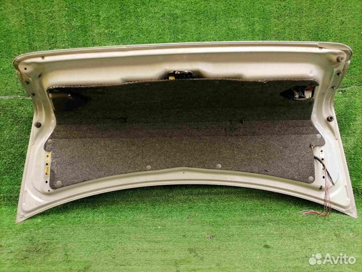 Крышка багажника Nissan Pulsar N15