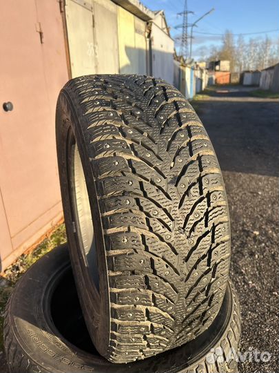 Nokian Tyres Hakkapeliitta 9 235/55 R17 103T