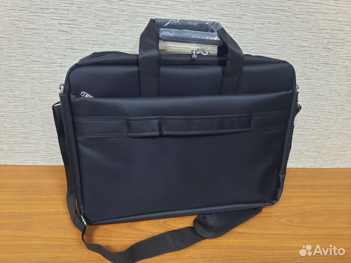Сумка для ноутбука с ремнём через плечо Новая
