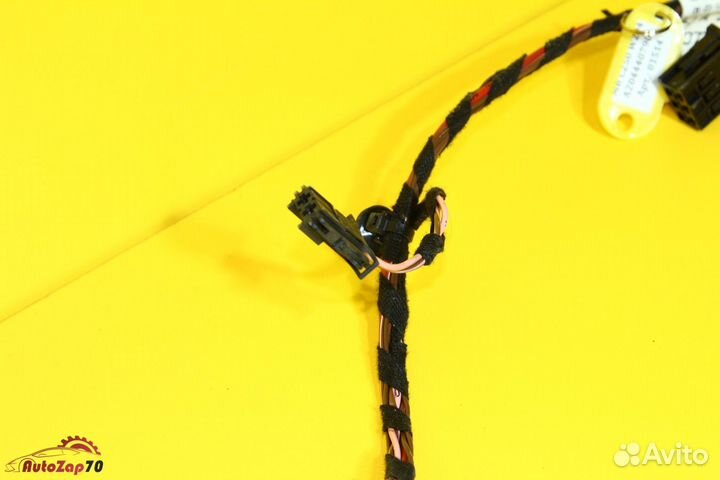 W204 C250 Жгут проводов задней левой двери