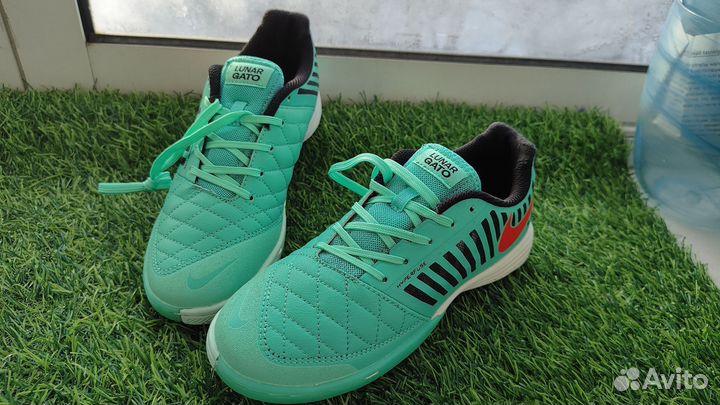 Детские футзалки nike