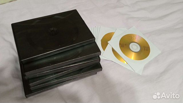 Болванка dvd rv 10шт и коробки под диски