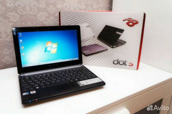 Планшетный Нет бук с клавиатурой PB - dot's