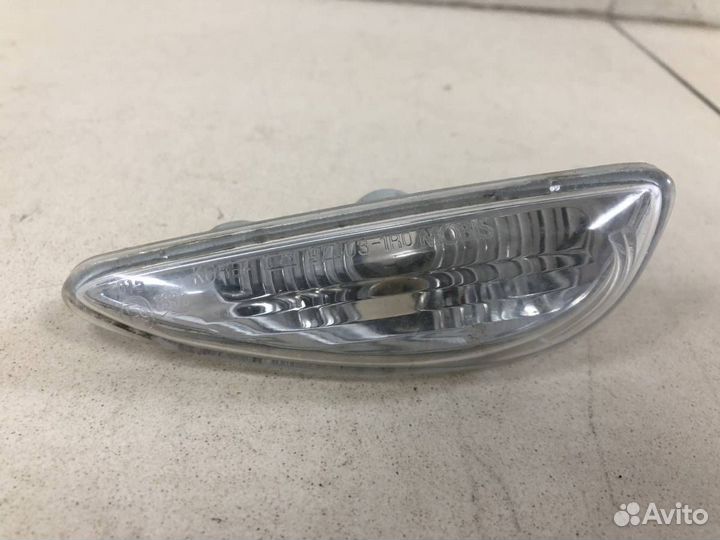 Повторитель на крыло Hyundai Solaris 2010-2017