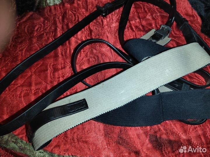 Скаковой нагрудник