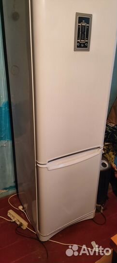Холодильники бу indesit