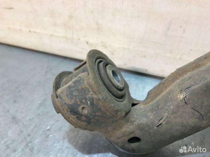 Рычаг подвески передний правый Opel Astra G Z16XE