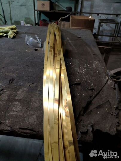 Декоративные изделия из латуни полоса, уголок