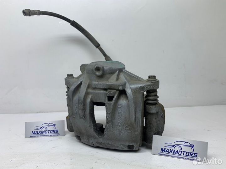 Суппорт передний левый Mercedes-Benz E W211 3.0