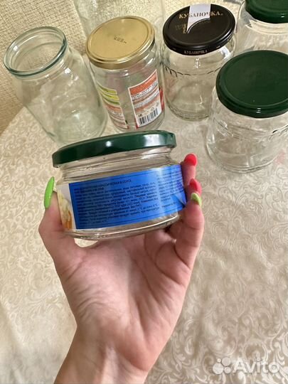 Чистые стеклянные банки винтовые и простые 10 шт