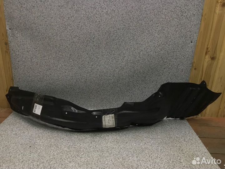 Подкрылок передний правый Mitsubishi Lancer 10