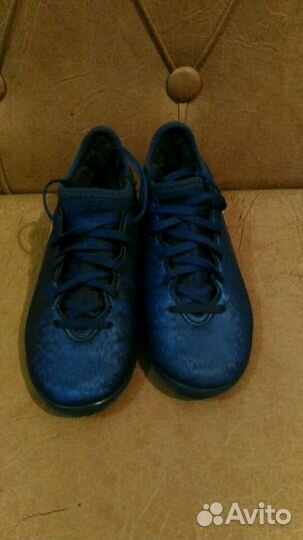 Футбольные бутсы