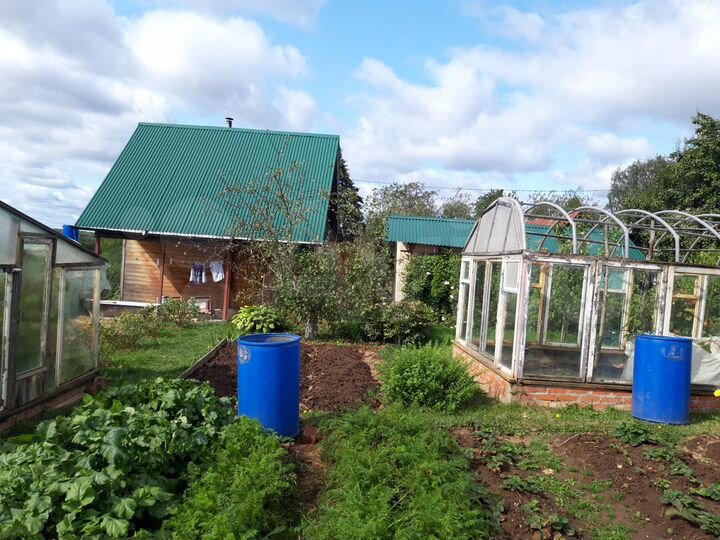 Дом 80 м² на участке 28 сот.