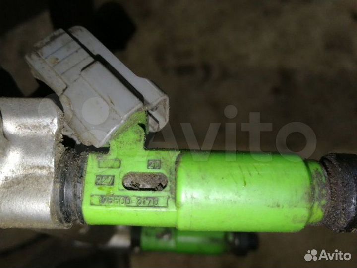 Форсунка инжекторная Mitsubishi Pajero Sport 6G72