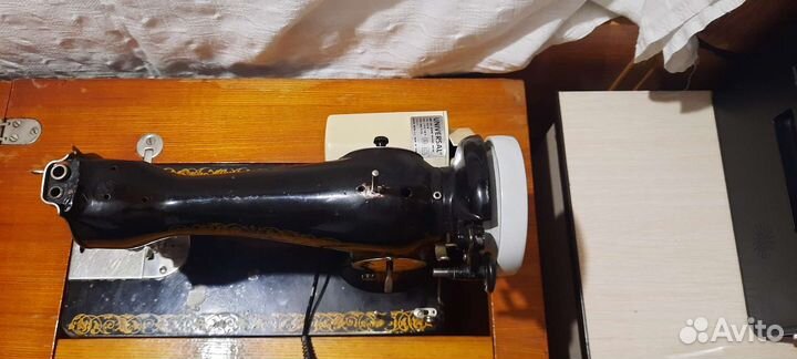 Швейная машина