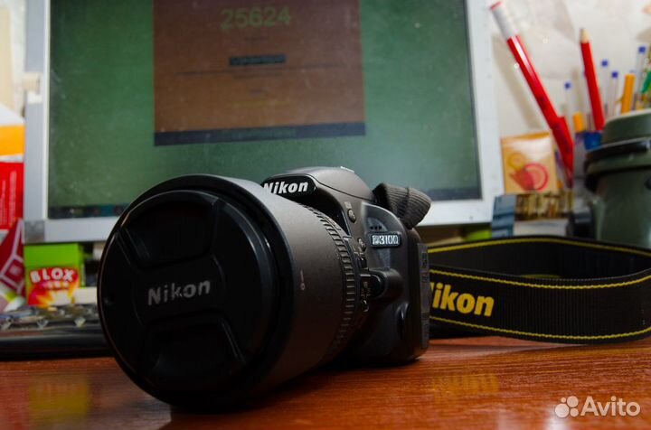 Nikon D3100 AF-S 18-105mm (пробег 25К)