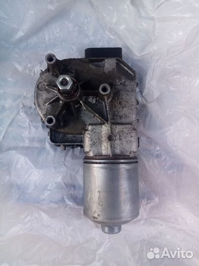 Моторчик стеклоочистителя touareg 1 рестайлинг