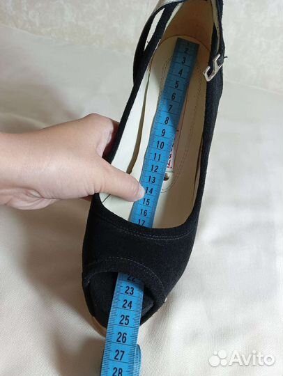 Босоножки жен Gianmarco стрипы чёрные 37размер