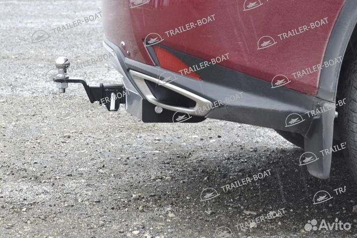 Фаркоп на Lexus RX300 (кроме F-Sport) 2019-2022 с нерж накладкой, под квадрат, 45365