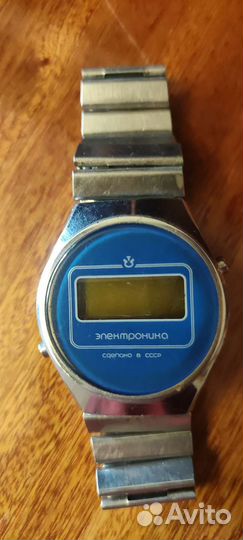 Часы Электроника