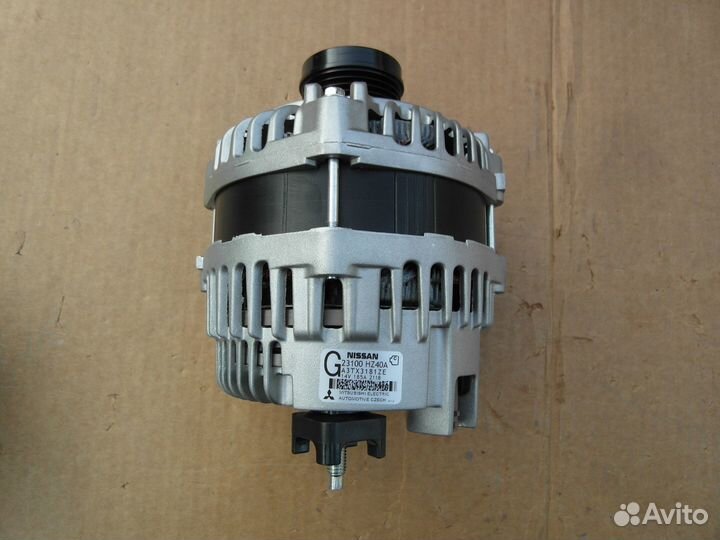 Генератор 2.5 л ориг новый Nissan X-Trail T32 14-2