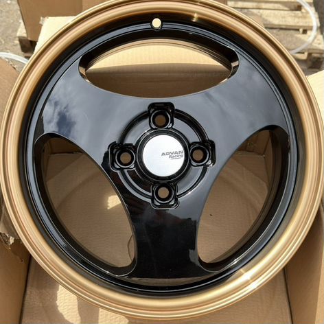 Литые диски Sakura Wheels 181 6×R15 4×100