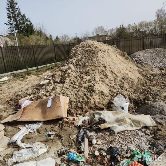 Отдам даром грунта земли, строительный мусор