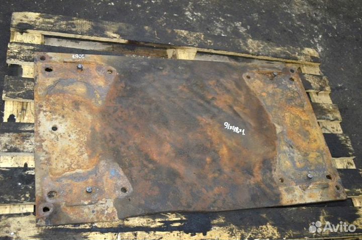 Пластина под сцепное устройство (седло) iveco Euro