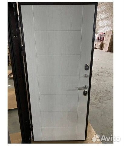 Дверь входная в Волжском