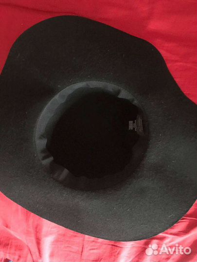 Шляпа женская reserved