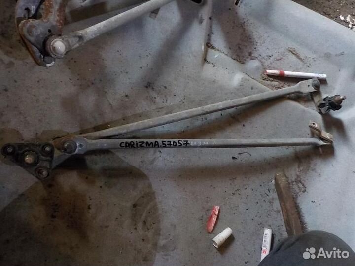 Трапеция дворников Mitsubishi Carisma