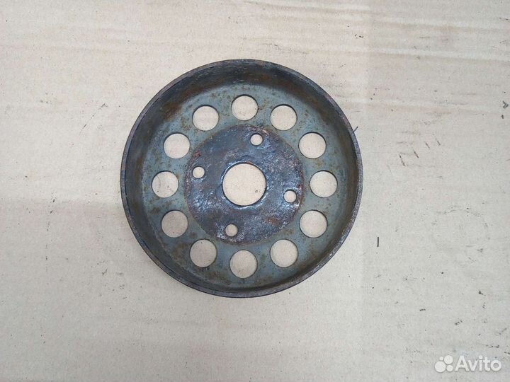 Шкив помпы Хундай Солярис Киа Рио