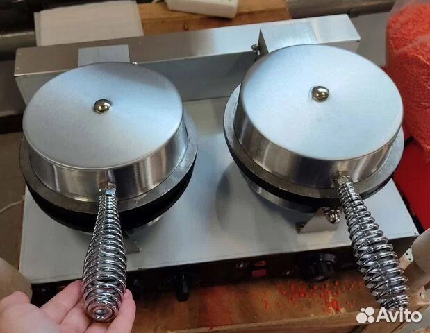 Профессиональная вафельница для трубочек HCB-2