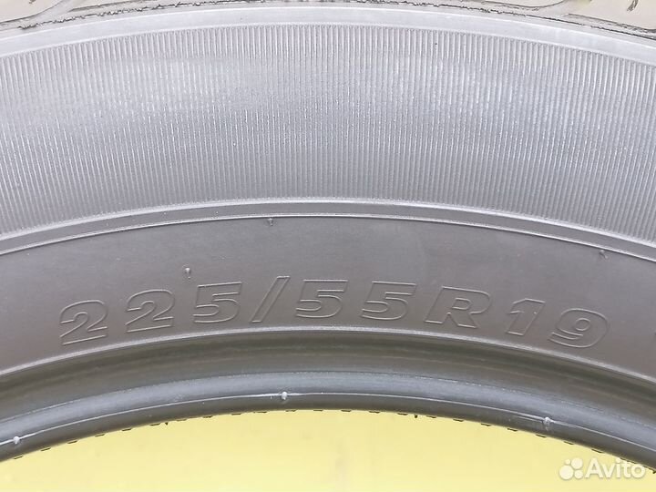 Kumho Solus KH16 225/55 R19