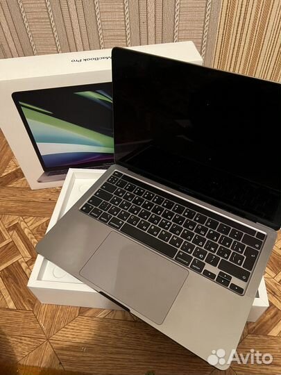 Macbook pro 13 M1