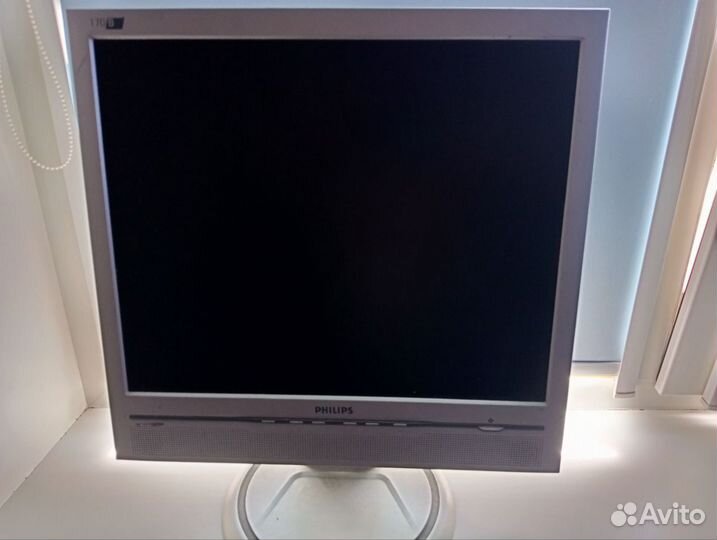 Монитор для компьютера на запчасти