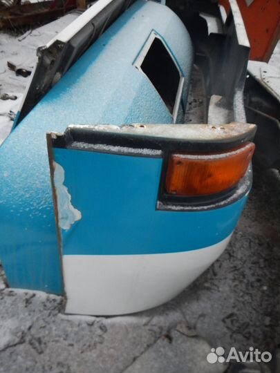 Продам бампер на автобус neoplan