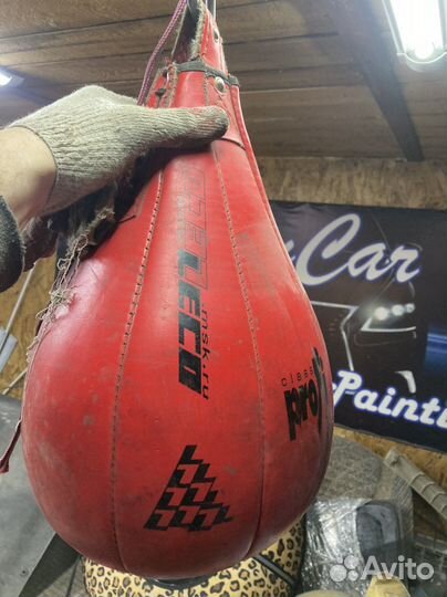 Боксерская груша капелька