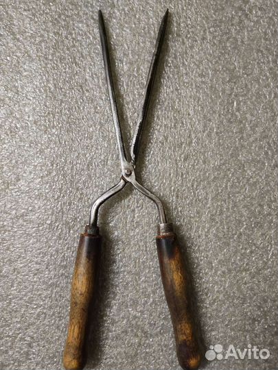 Антиквариат. Щипцы для завивки волос