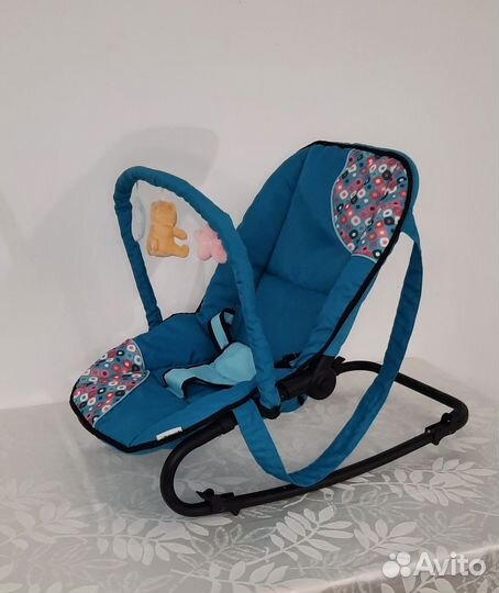 Шезлонг детский