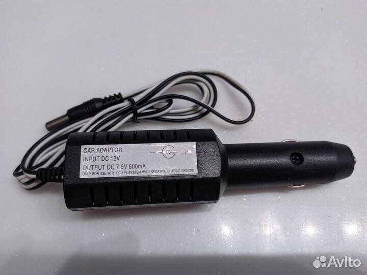 Зарядное устройство/блок питания от прикуривателя