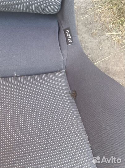 Заднее сиденье Colt Z36A Европа с подлокотником