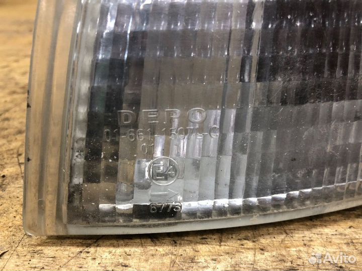 Поворотник передний левый fiat Punto I