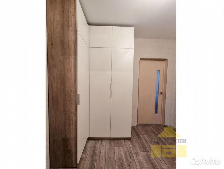 Стенка в гостиную