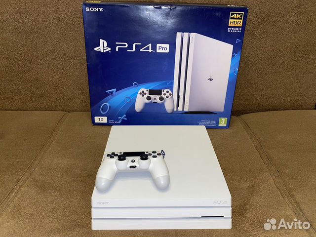 Комплект PS 4 Pro 1Tb + VR