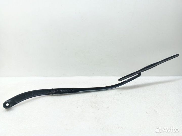 Поводок стеклоочистителя правый Kia Sportage 4 QL